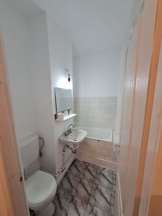 De vanzare Garsonieră 32 mp, etaj 3, Balș, zona turnuri