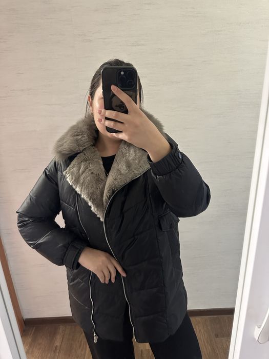 Зимняя куртка средней длины Billissimo Piumino в отличном состоянии