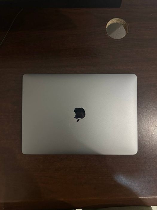 Ноутбук Apple MacBook Air 13 2020