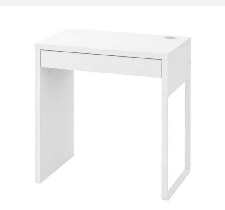 Ученическо / компютърно бюро с чекмедже Micke от Ikea
