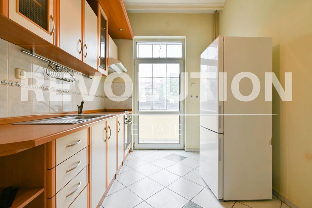 Дава се под наем Двустаен апартамент в София, Център - 80 кв.м за 600 € - Снимка #7