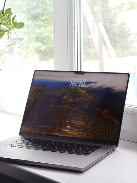 MacBook Pro 16 32/1тб макбук про терабайт