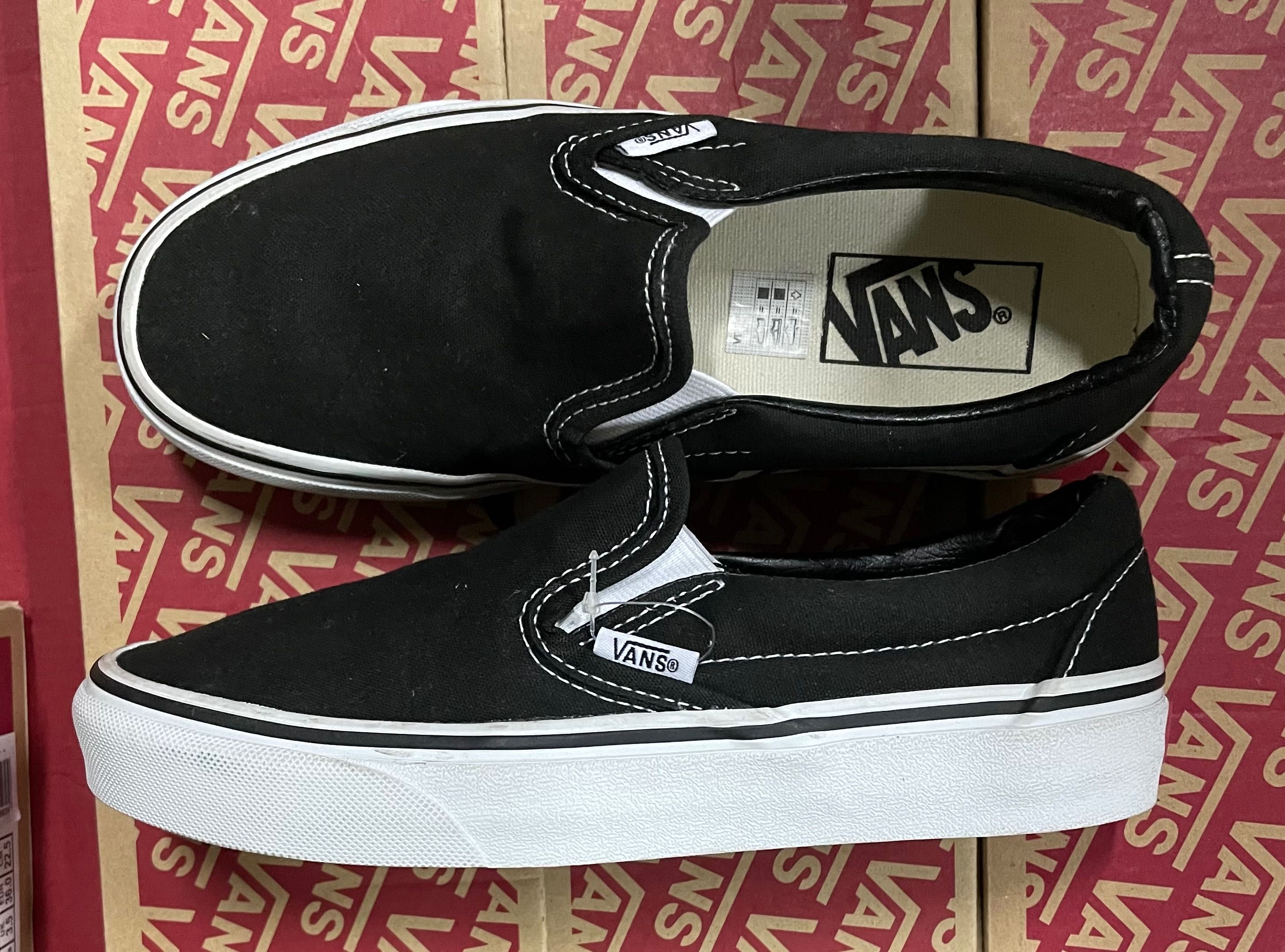 Обувки Vans, (нови и оригинални)