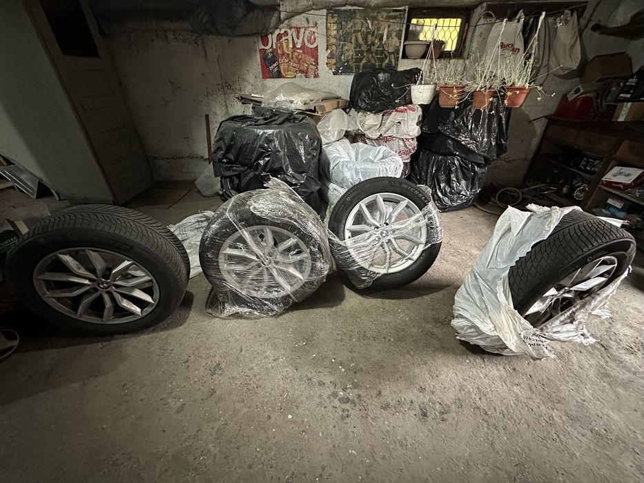 Jante cu anvelope de iarna R19 BMW x5 G05 265/50 r19