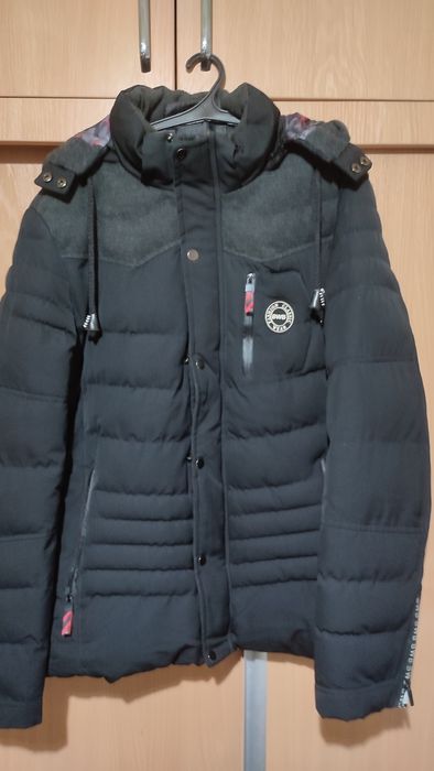 Продаётся мужская зимняя куртка