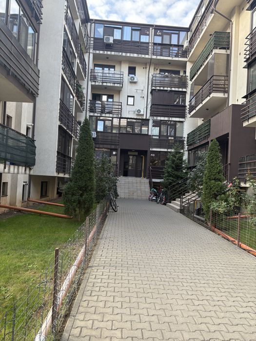 inchiriez apartament 2 camere tip studio popesti leordeni