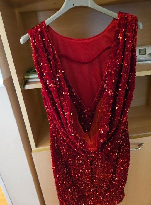 Rochiță nouă fără etichetă