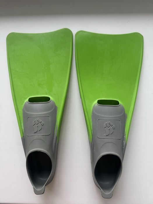 Ласты плавательные