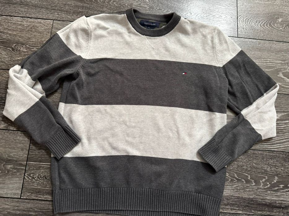 Pulover Tommy Hilfiger marimea XL