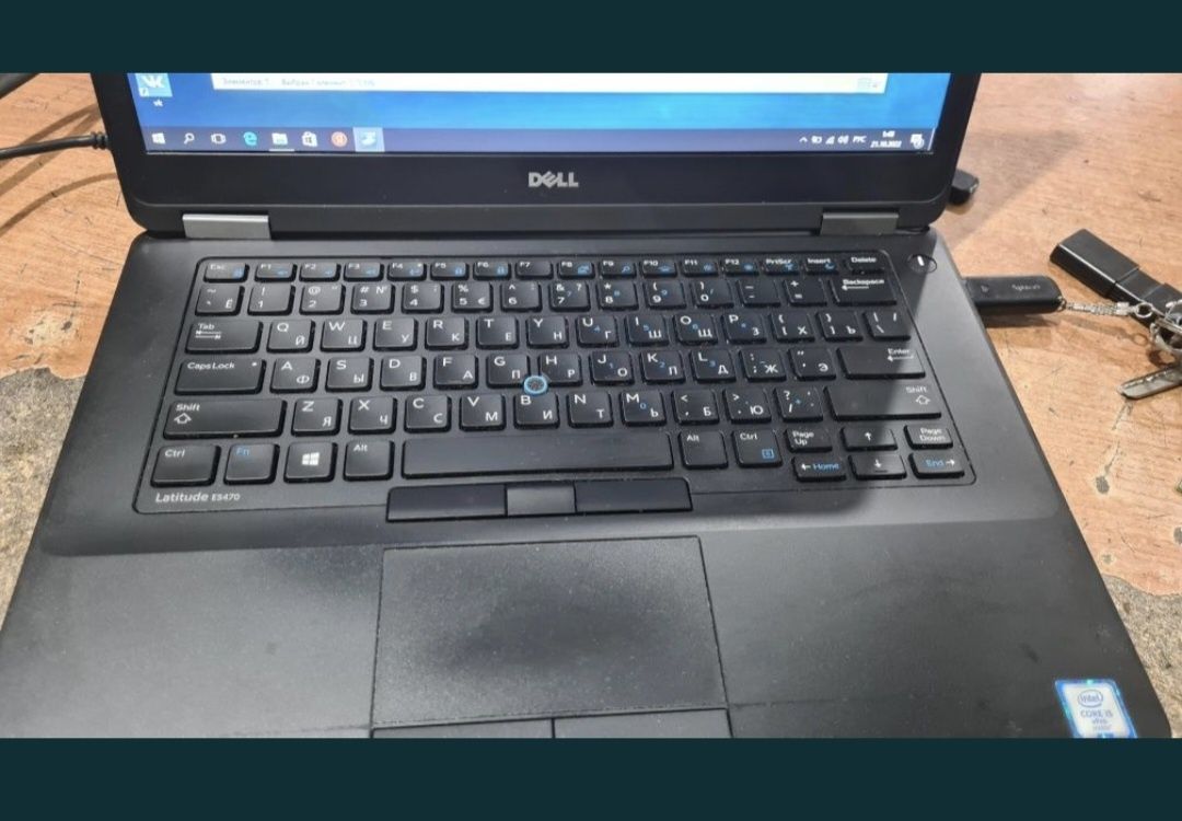 Продам ноутбук dell core i5 6 поколение