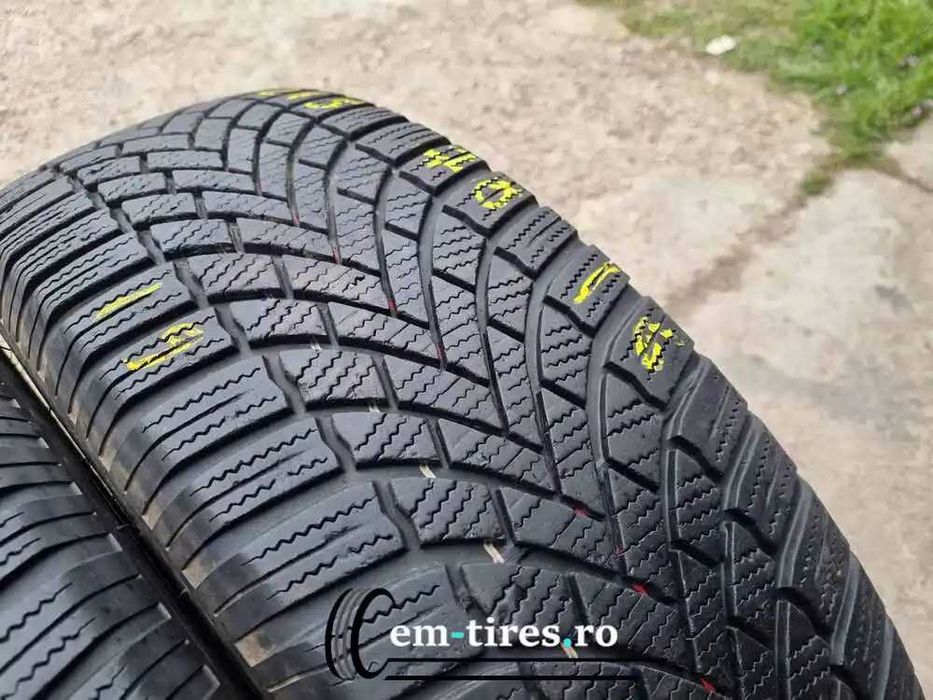 SET 4 Anvelope Iarna 215/70 R16 BRIDGESTONE Blizzak LM005 100T