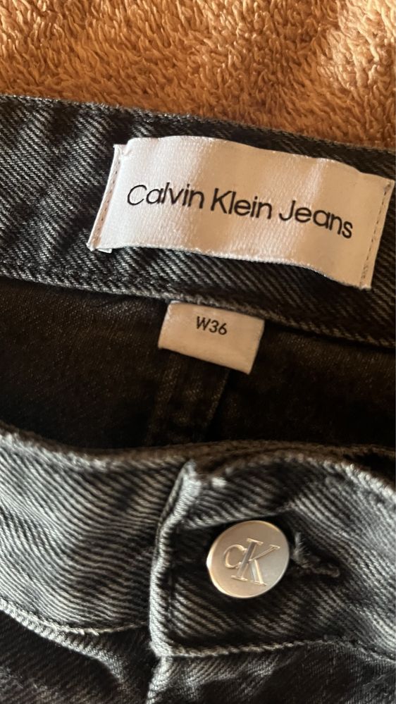 Дънки Calvin Klein 90s