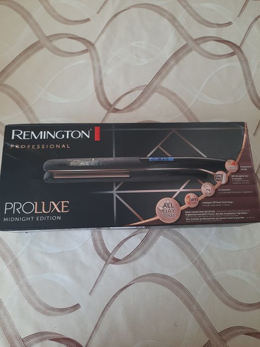 Placa de indreptat parul Remington Proluxe