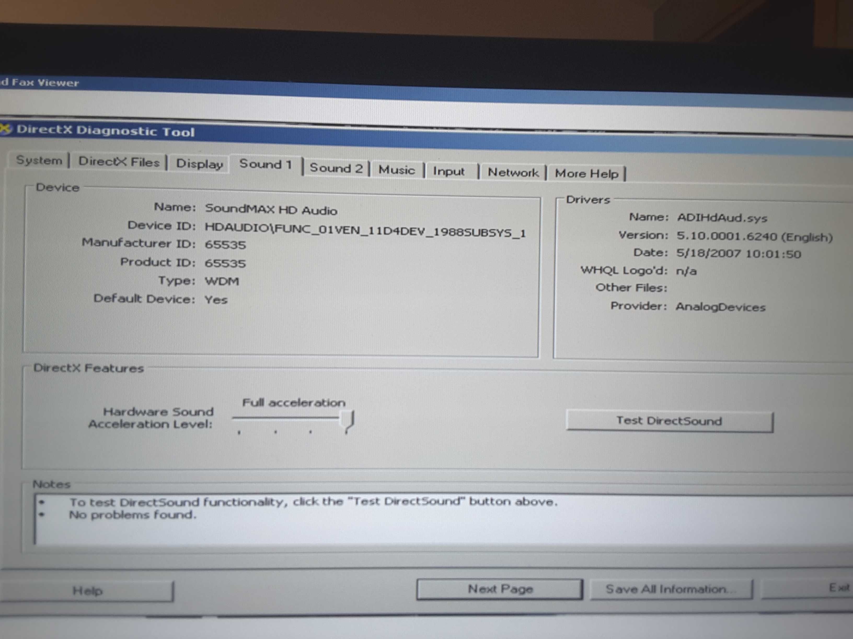 Sistem PC cu Windows XP desktop