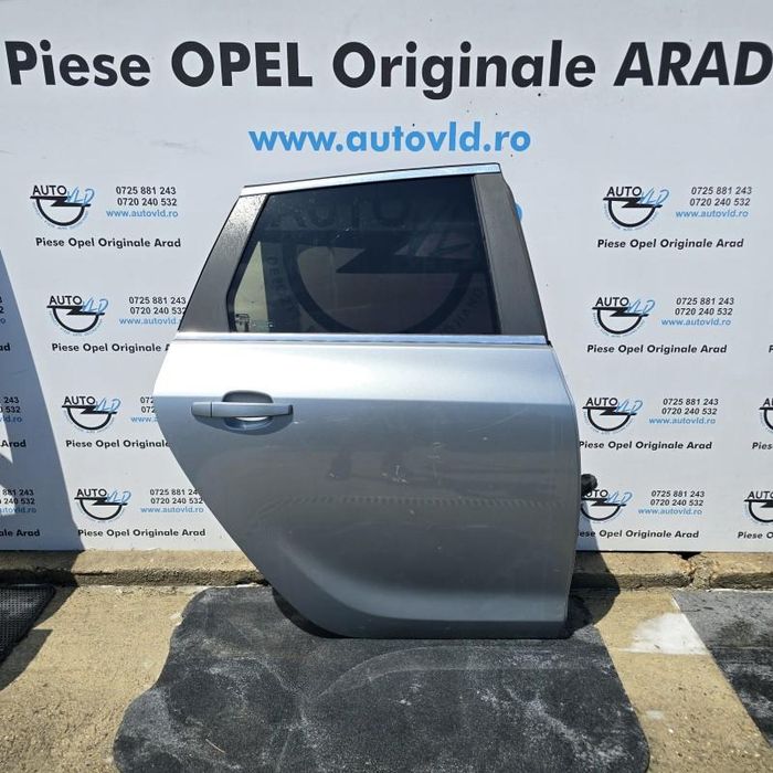 Portiera usa dreapta spate Opel Astra J