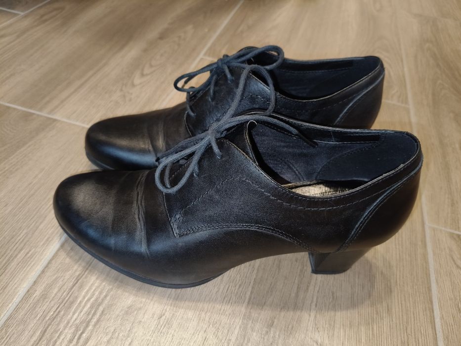 Ghete piele 5th Avenue nr 40