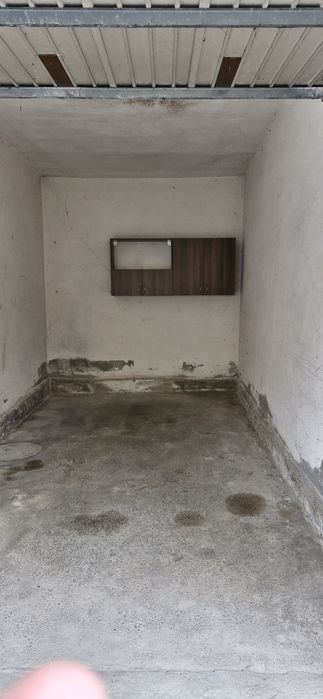 Garaj 18 metri pătrați