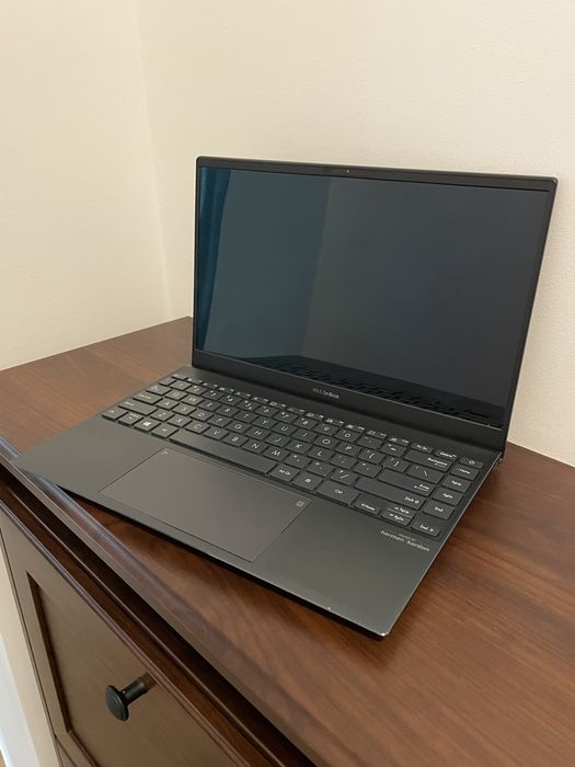 Asus ZenBook 13’ OLED