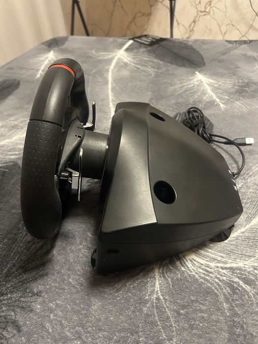 Volan Gaming cu pedale si schimbator