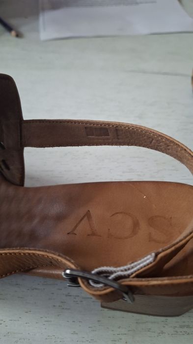 Reducere sandale piele 36,piele int/ext