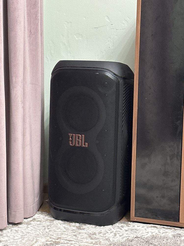 Jbl party box stage 320