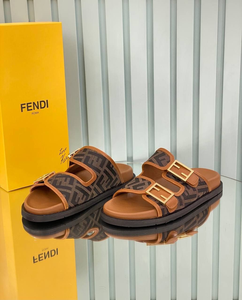 Papuci Fendi barbati  Premium Piele