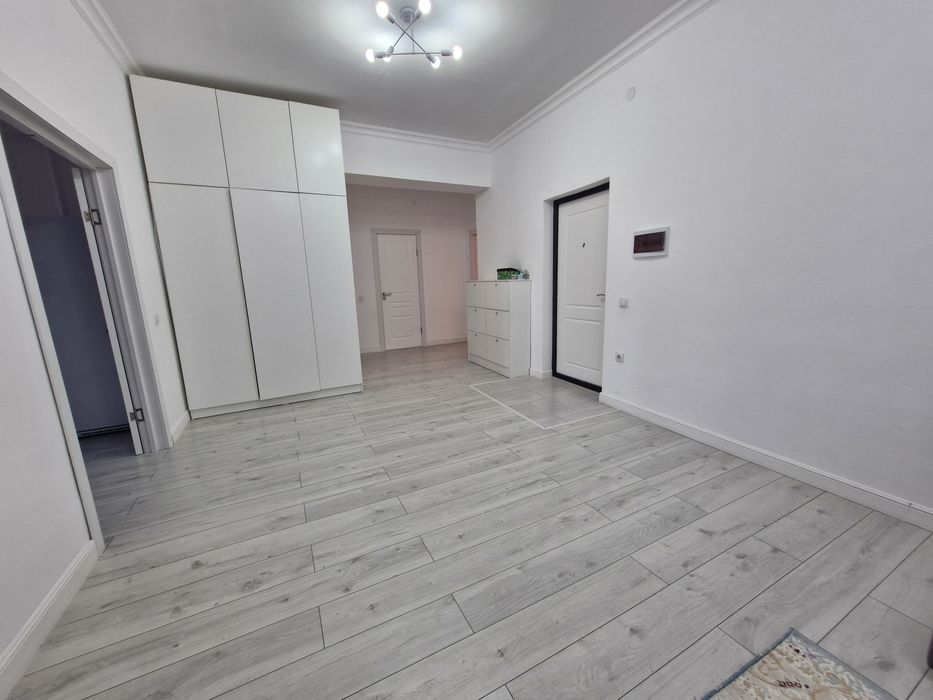 Сдается 3 КОМНАТНАЯ ЖК Фэмили Парк