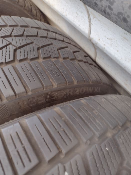 Continental TS860S. 2бр.235/35/20 дот3620