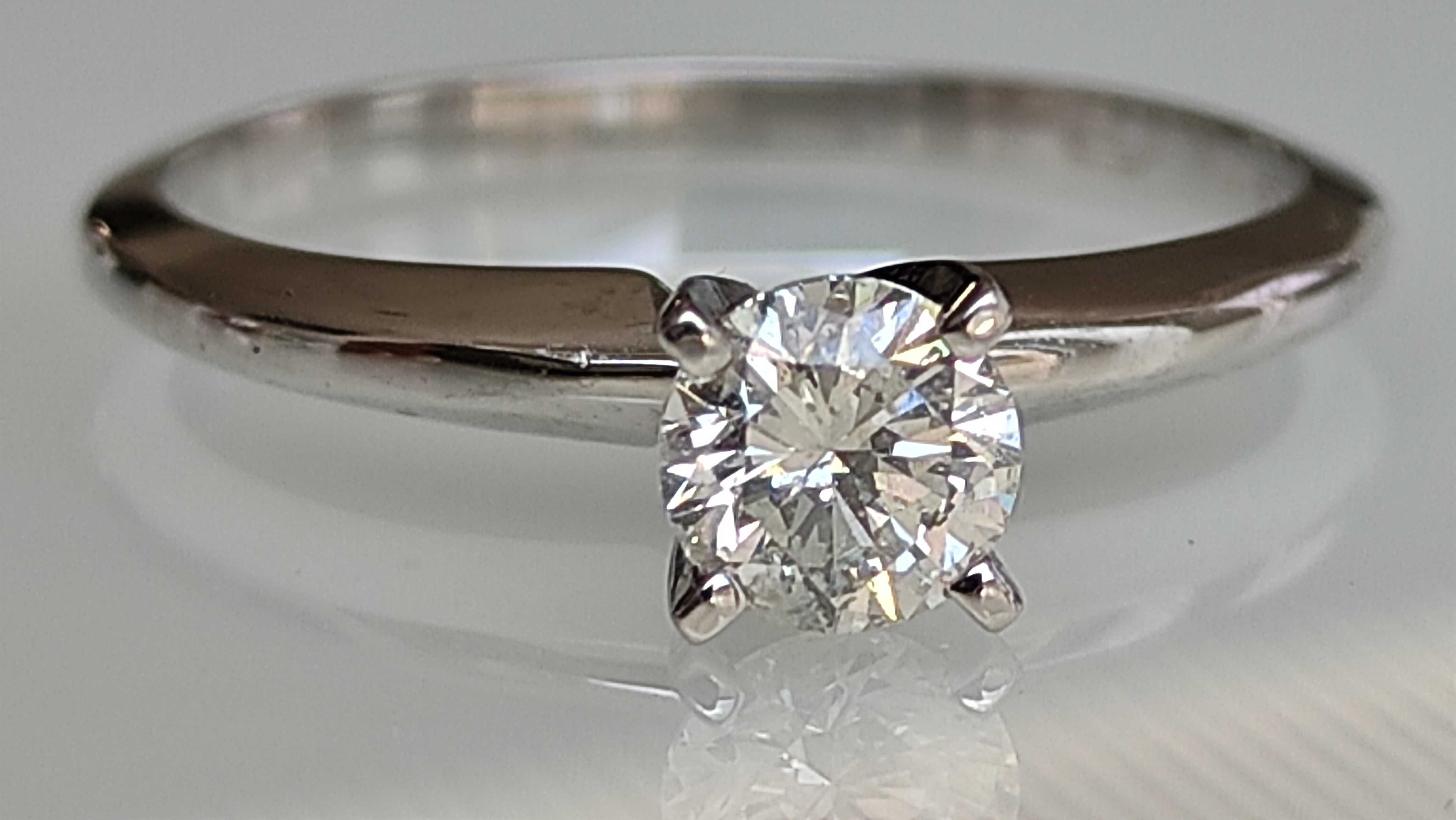 Inel aur 14k cu diamant 0.47ct