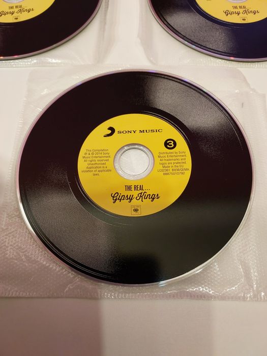 Set de 3 cd-uri Gipsy Kings. Colecție personală. Ca noi.