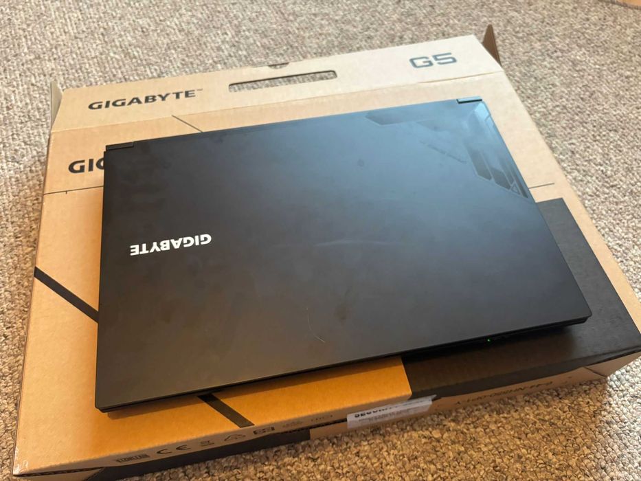Laptop gaming GIGABYTE G5 KF, 144Hz, i5-12500H, 16GB, 512GB, 4060 8GB