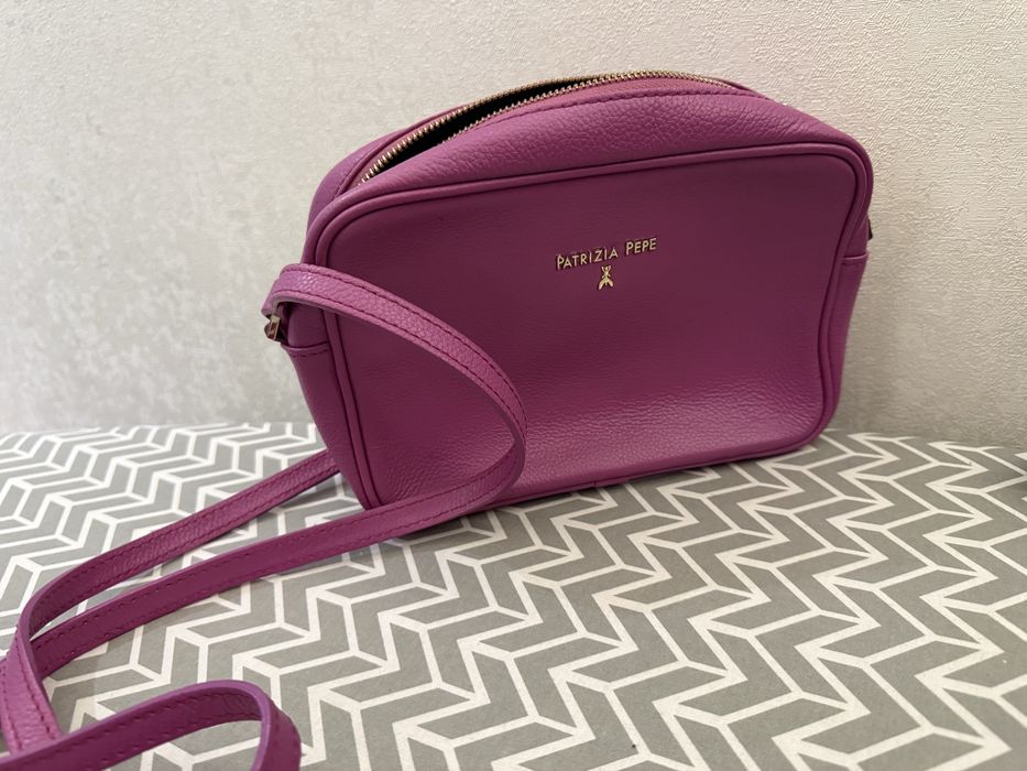 Чанти twinset, patrizia pepe, valentino