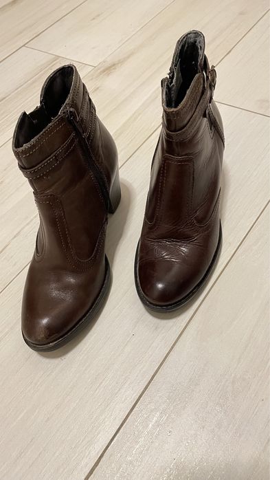 Ghete maro din piele naturala mărimea 36