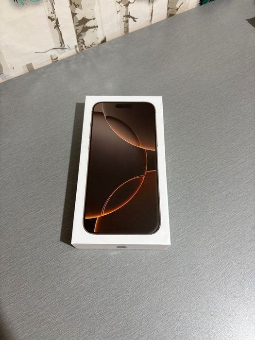 Vând urgent iPhone 16 pro max nou