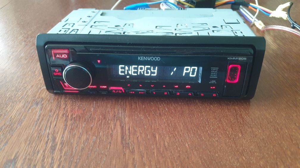 Авто радио плеър музика за кола Кенуулд Kenwood USB AUX