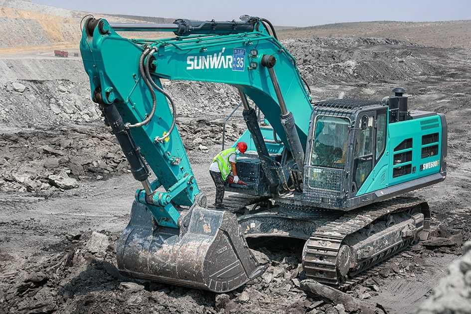 Новый экскаватор Sunward SWE385 — супер цена! В наличии, гарантия!