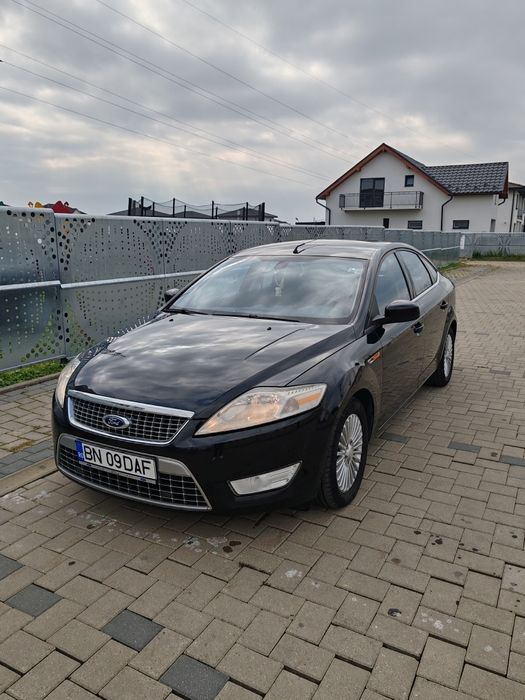 Vând Ford Mondeo mk4