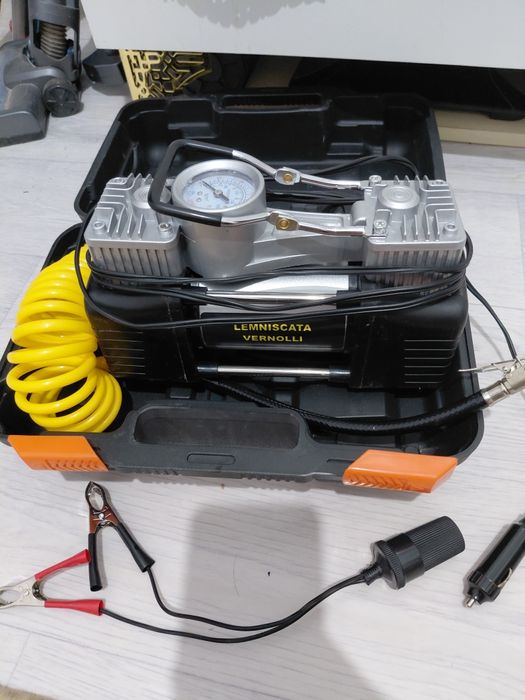 Автомобилный насоз электронный новый 2 цилиндерный