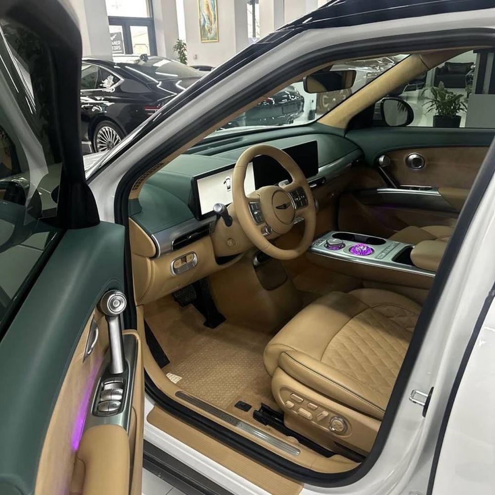 Genesis Gv 60 електромобил срочно отдам дешевле