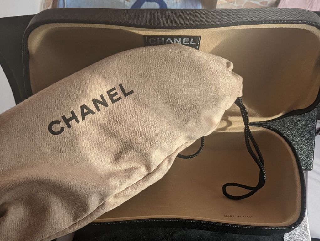 Ochelari de soare  Chanel