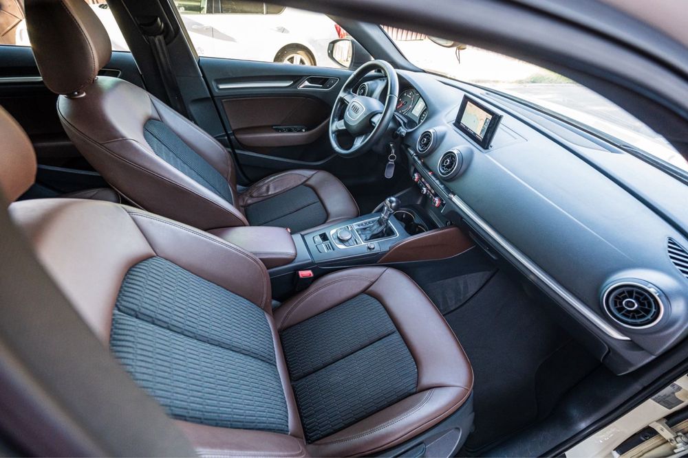 Audi A3 S line impecabil tehnic si optic
