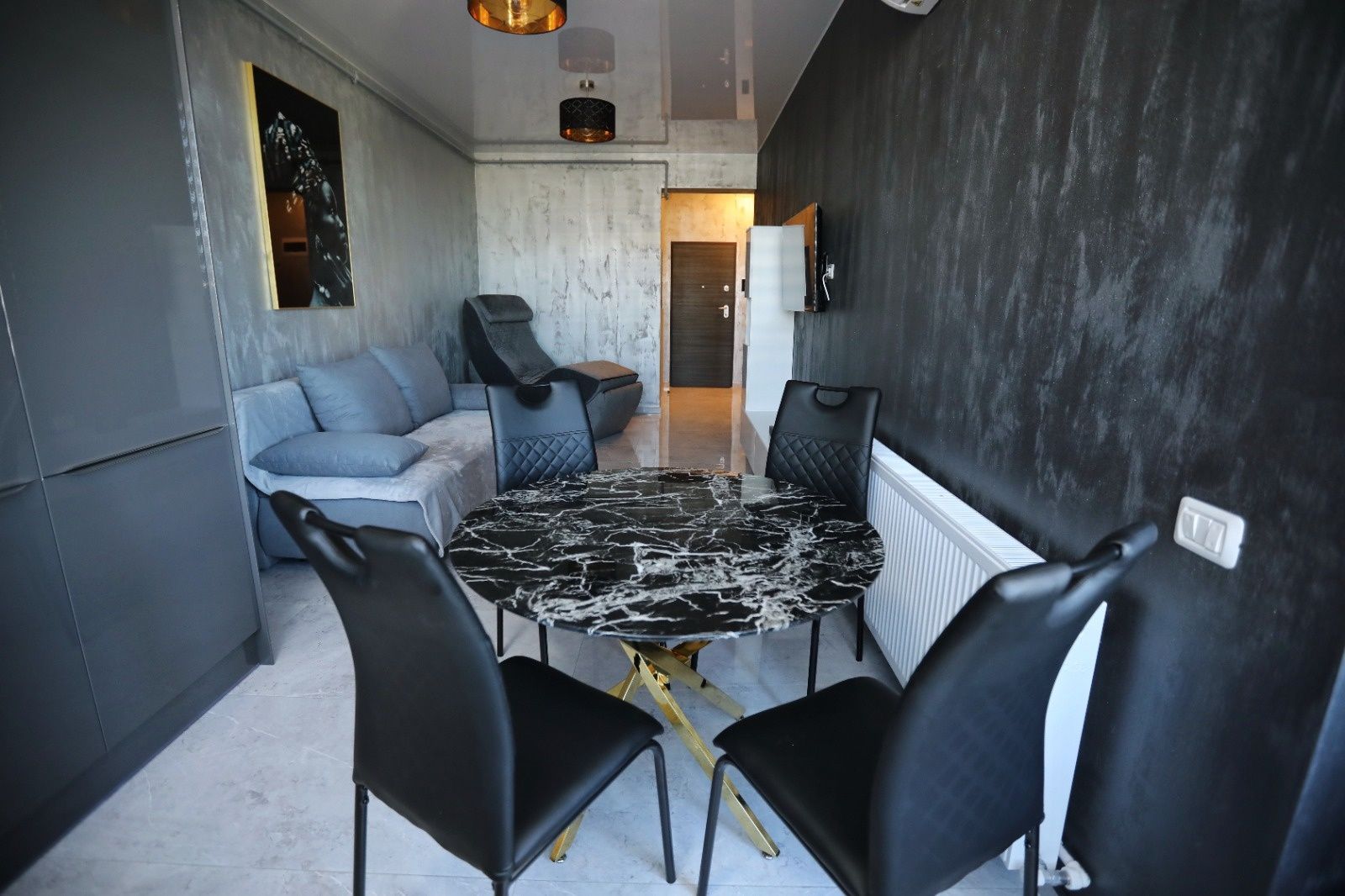 Inchiriez / vand apartament Mamaia-sat ,Navodari