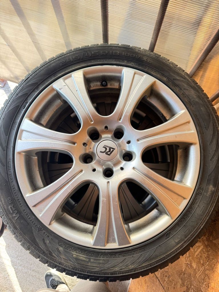 Set roti M+S genți aluminiu impecabile 245/45R18