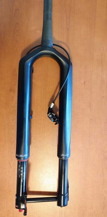 Вилка RockShox RS-1 карбон 29", ход 110mm, Push Remote с Gate control