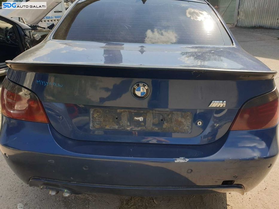 Capota Portbagaj Dezechipata cu Lip Eleron M Sport Tuning BMW Seria 5 E60 530 2003 - 2010 Culoare Mysticblau Metallic A07/5 (vopseaua prezinta mici defecte) [C1217]