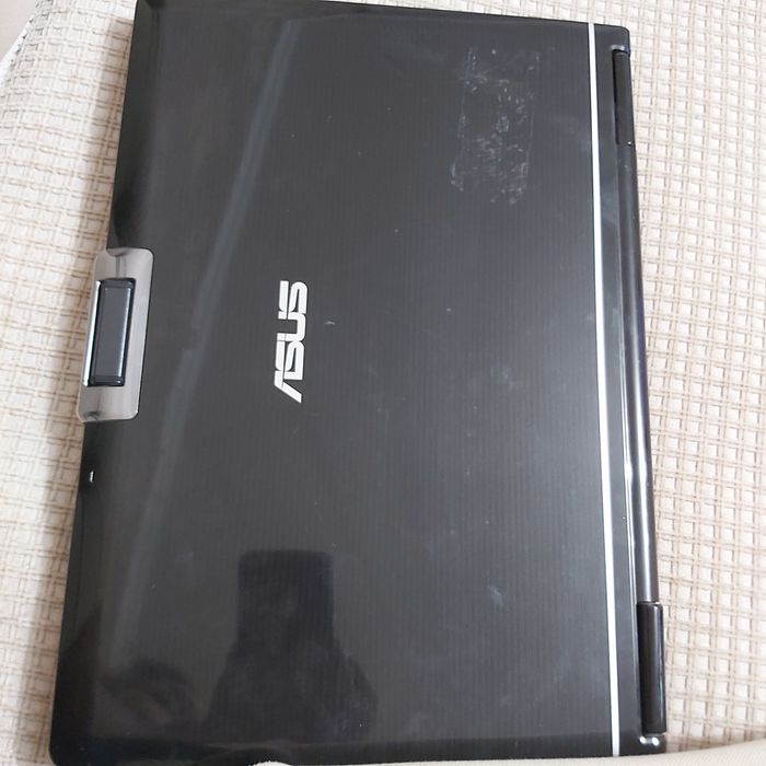 Ноутбук Asus, рабочий