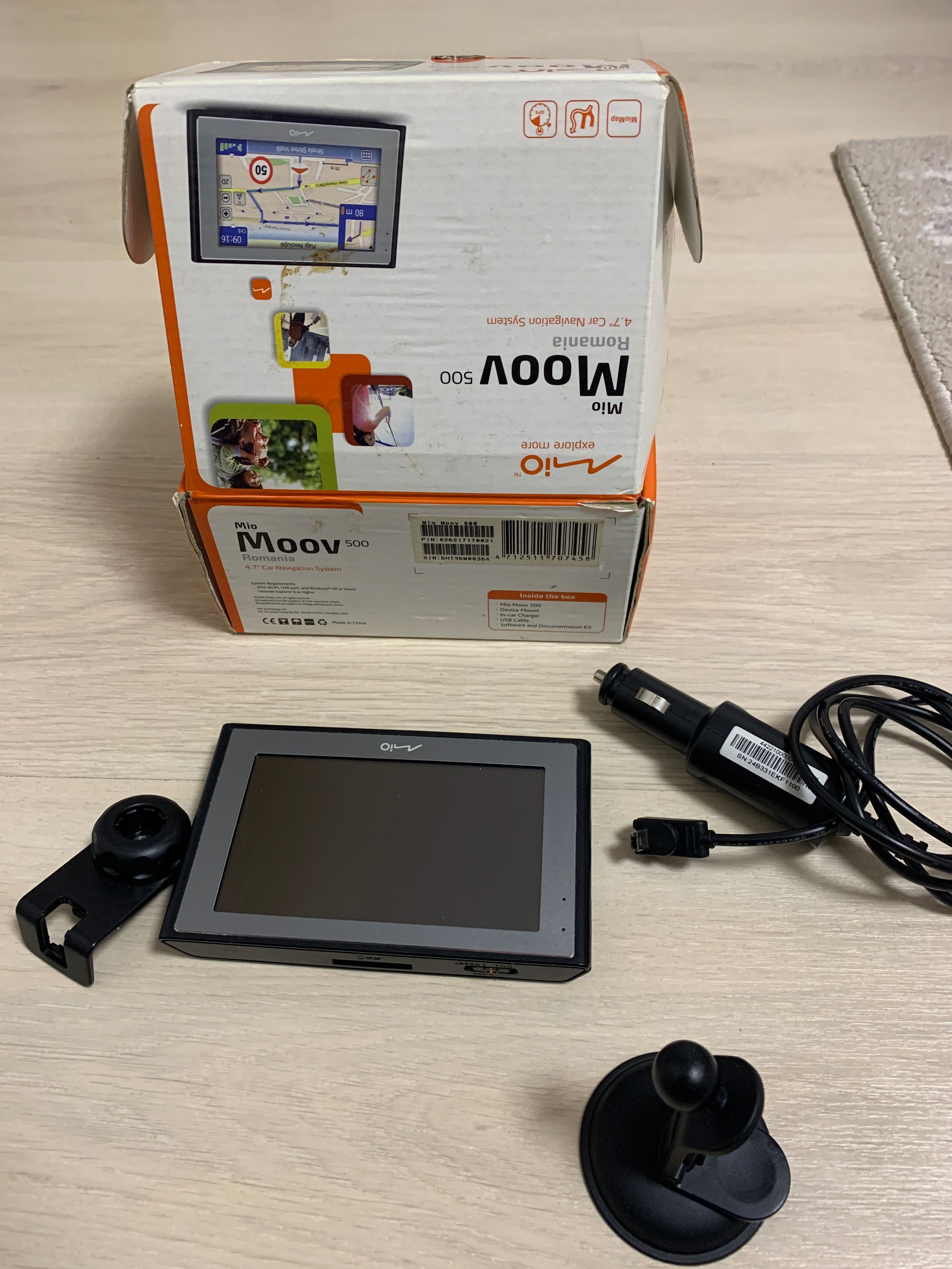 Alimentator incarcator bricheta auto gps Mio Moov 500 nou