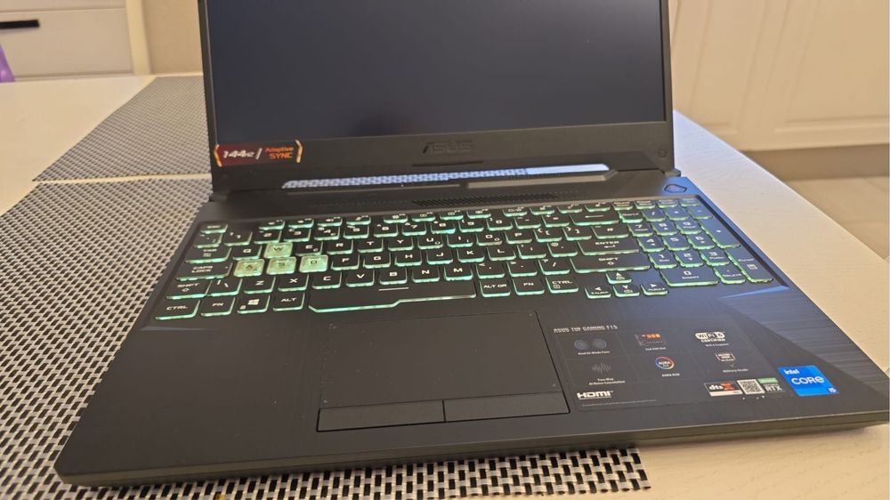 Laptop Asus TUF F15