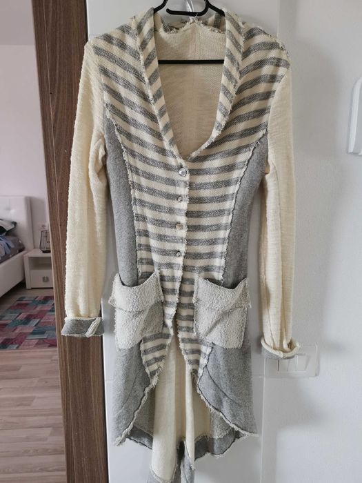 Cardigan lung dama