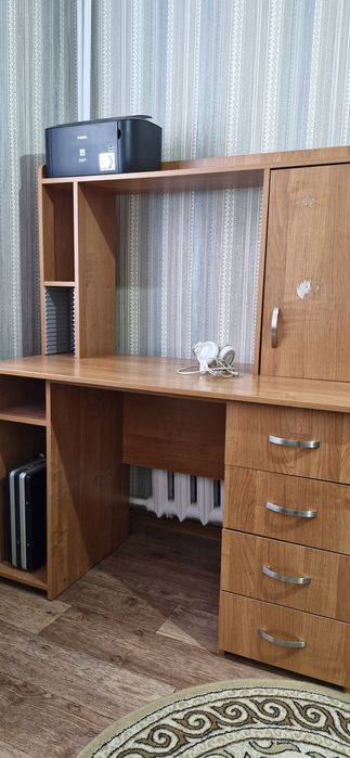 Компьютерный столик